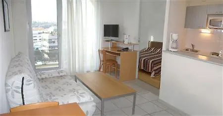 Aparthotel Sejours & Affaires Lyon Park Lane